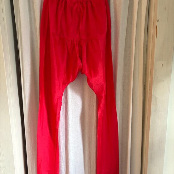 Gorgeous Women's Salwar Kameez Pink Lace, Gold Trim and delicate buttons - Picture 8 of 14